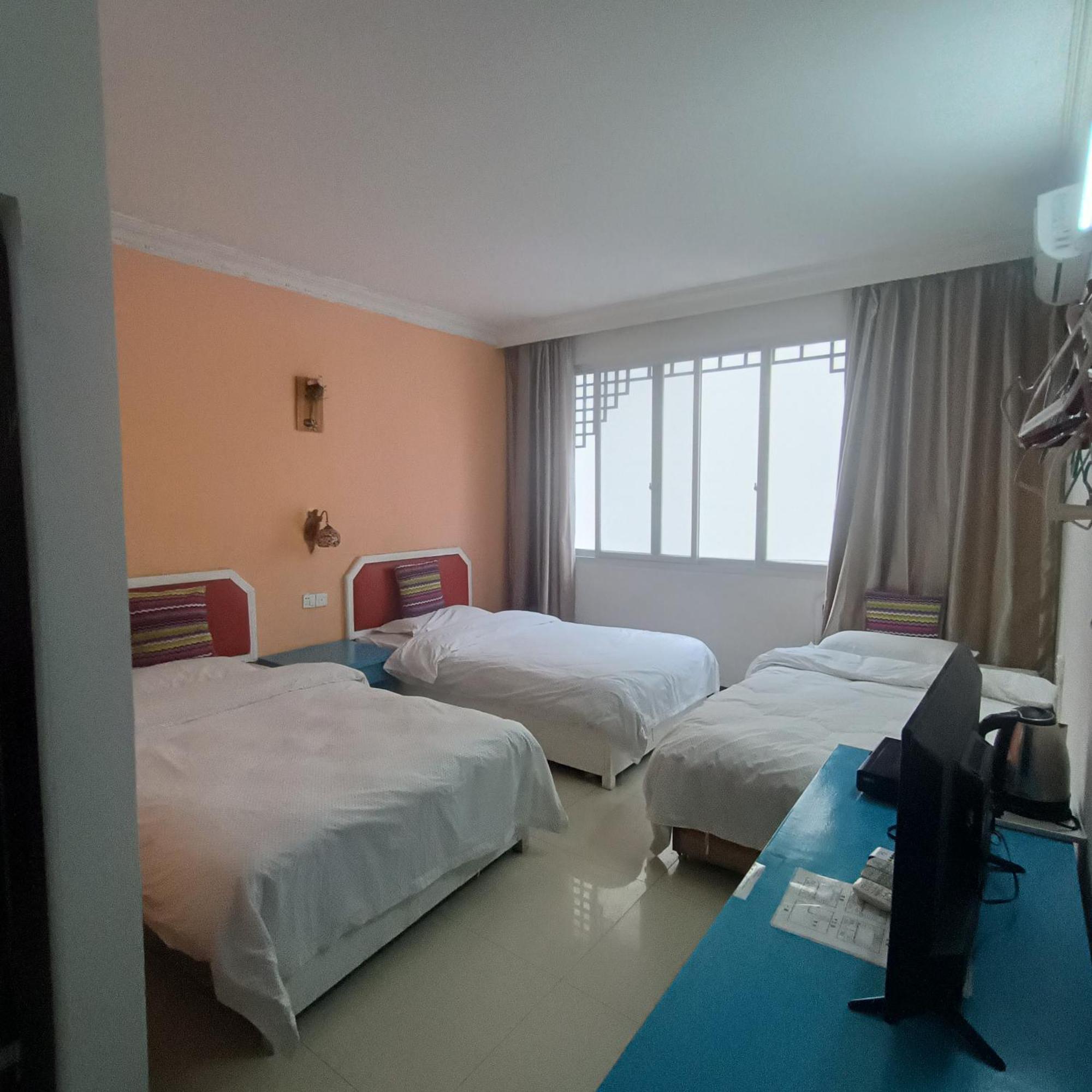 Yangshuo How Flowers Hostel المظهر الخارجي الصورة